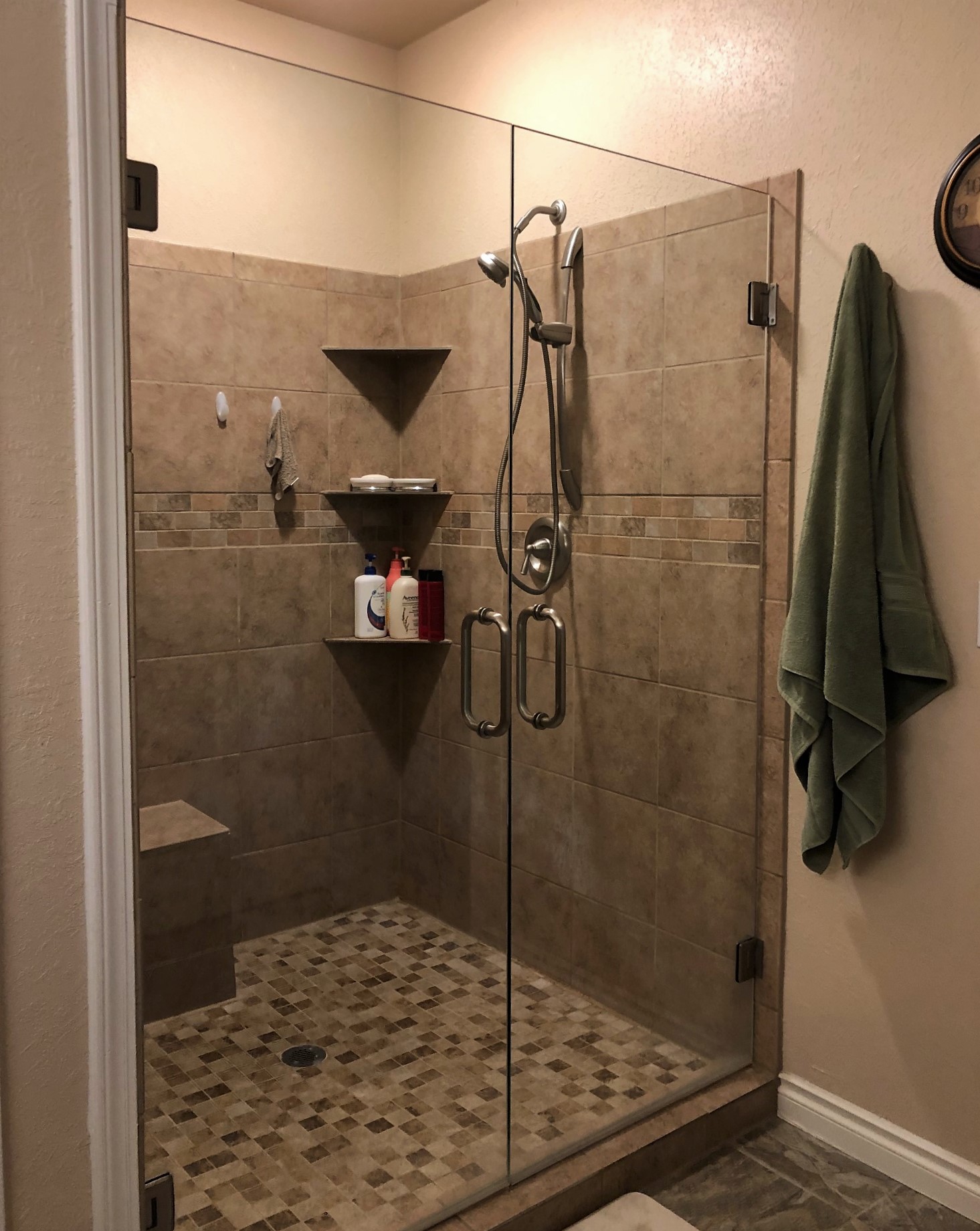 frameless glass double door shower entry in central oregon